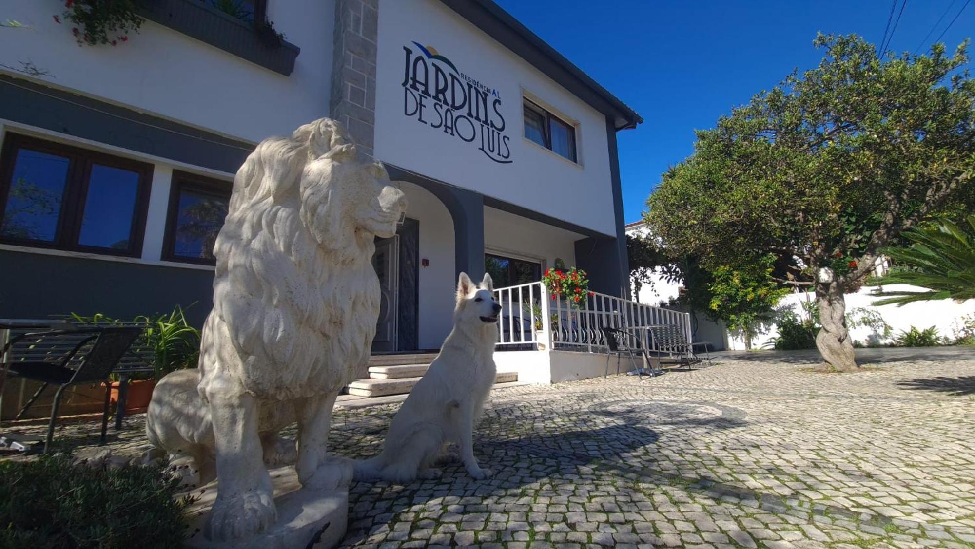 Hostel Jardins De Sao Luis Setubal Exterior photo